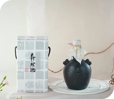 Chuseongju Ceramics  (Porcelain Danbon)  25 degrees/400 ml/regular distilled liquor